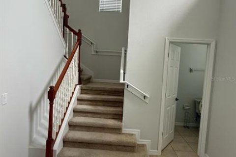 Villa ou maison à louer à Winter Garden, Floride: 4 chambres, 277.59 m2 № 1919394 - photo 6
