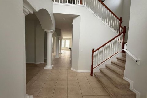 Villa ou maison à louer à Winter Garden, Floride: 4 chambres, 277.59 m2 № 1919394 - photo 5