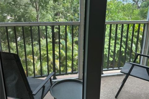 Condo in New Port Richey, Florida, 2 bedrooms  № 2337446 - photo 13