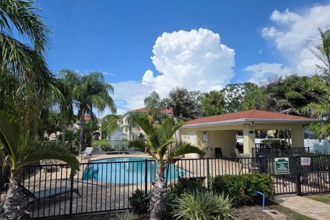 Condo in New Port Richey, Florida, 2 bedrooms  № 2337446 - photo 22