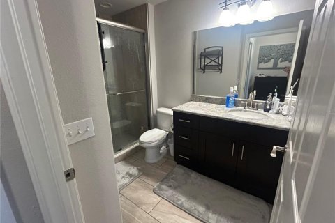 Condo in New Port Richey, Florida, 2 bedrooms  № 2337446 - photo 8