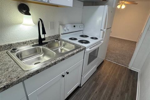 Apartamento en alquiler en Leesburg, Florida, 1 dormitorio, 53.51 m2 № 1540238 - foto 6