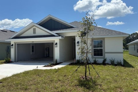 House in Ocala, Florida 4 bedrooms, 151.9 sq.m. № 1912730 - photo 1