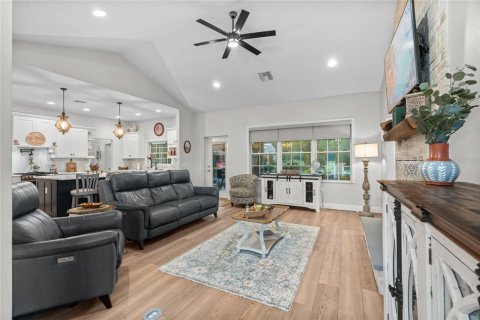 Casa en venta en Dunnellon, Florida, 2 dormitorios, 248.42 m2 № 1883978 - foto 12