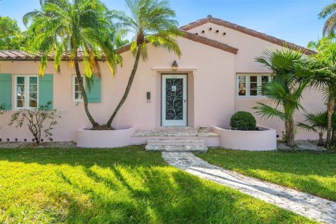 Villa ou maison à louer à Hollywood, Floride: 4 chambres, 244.33 m2 № 1707206 - photo 5