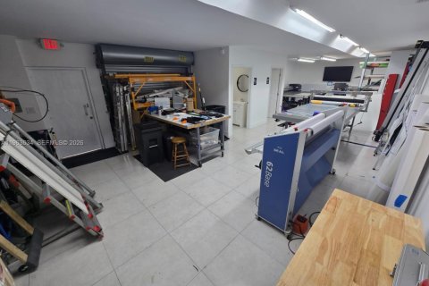 Commercial property in Margate, Florida № 2025615 - photo 22