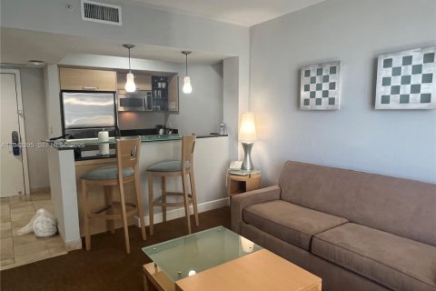 Купить кондоминиум в Санни-Айлс-Бич, Флорида 1 спальня, 63.92м2, № 1999813 - фото 20