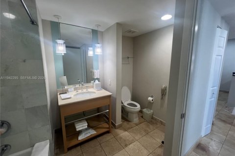 Купить кондоминиум в Санни-Айлс-Бич, Флорида 1 спальня, 63.92м2, № 1999813 - фото 7