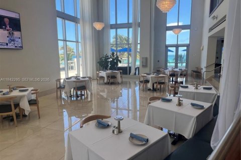 Купить кондоминиум в Санни-Айлс-Бич, Флорида 1 спальня, 63.92м2, № 1999813 - фото 17