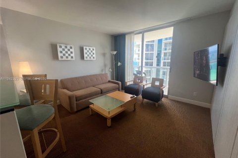 Купить кондоминиум в Санни-Айлс-Бич, Флорида 1 спальня, 63.92м2, № 1999813 - фото 5