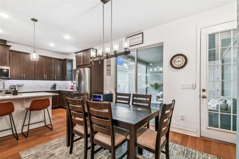Townhouse in Celebration, Florida 3 bedrooms, 152.17 sq.m. № 2377651 - photo 18
