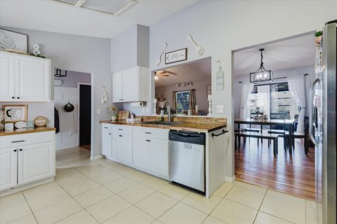 Casa en venta en Spring Hill, Florida, 3 dormitorios, 133.04 m2 № 1734597 - foto 10