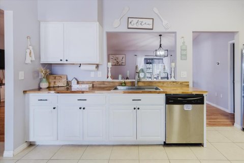 Casa en venta en Spring Hill, Florida, 3 dormitorios, 133.04 m2 № 1734597 - foto 12