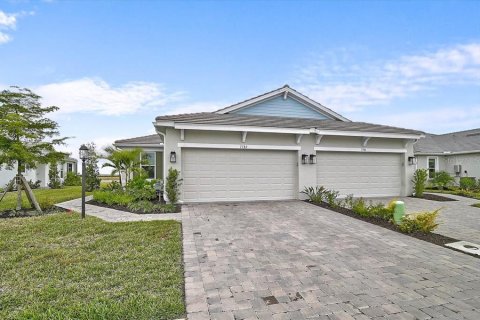 Villa ou maison à vendre à Sarasota, Floride: 2 chambres, 142.14 m2 № 2415271 - photo 12