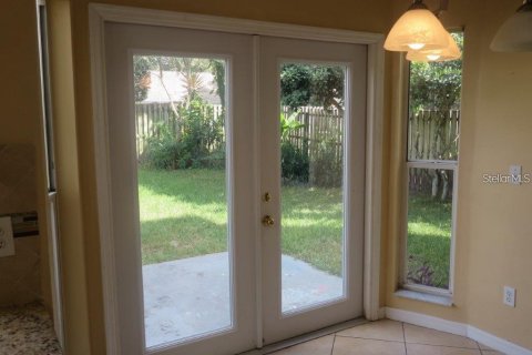 Villa ou maison à louer à Lake Mary, Floride: 4 chambres, 199 m2 № 2149854 - photo 22