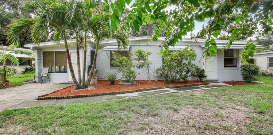 Casa en Largo, Florida 2 dormitorios, 84.45 m2 № 1906580