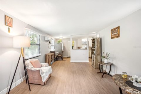 Casa en venta en Largo, Florida, 2 dormitorios, 84.45 m2 № 1906580 - foto 5