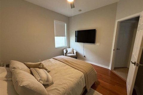 Casa en venta en Orlando, Florida, 3 dormitorios, 175.77 m2 № 2391526 - foto 8