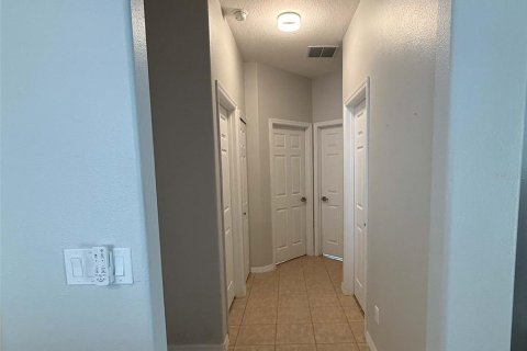 Casa en venta en Orlando, Florida, 3 dormitorios, 175.77 m2 № 2391526 - foto 5