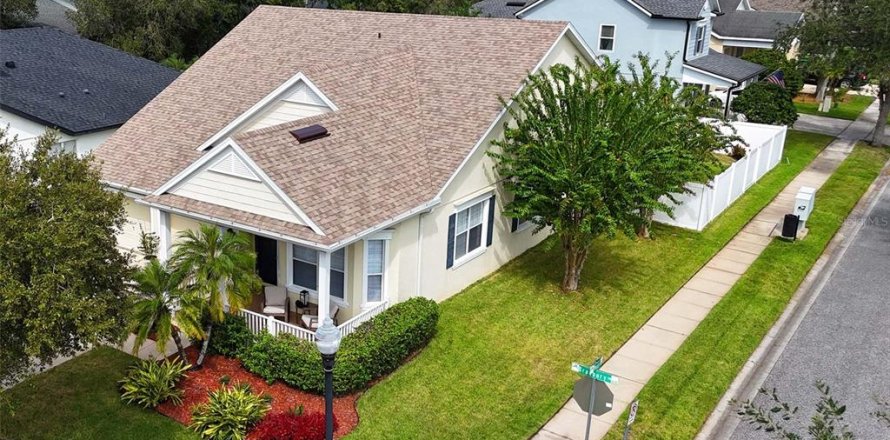 Casa en Orlando, Florida 3 dormitorios, 175.77 m2 № 2391526