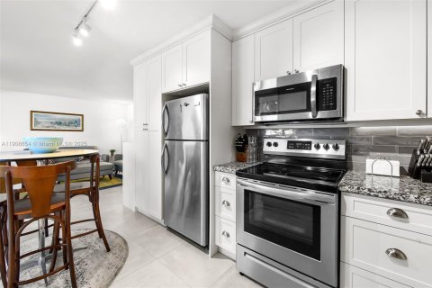 Copropriété à vendre à Fort Lauderdale, Floride: 2 chambres, 60.39 m2 № 2035218 - photo 5