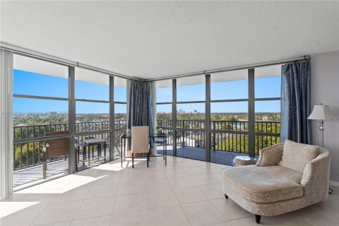 Condo in Hallandale Beach, Florida, 2 bedrooms  № 1731101 - photo 22