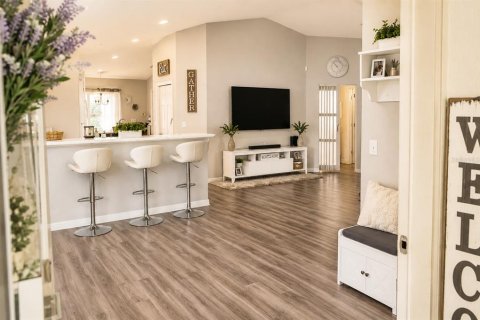 Villa ou maison à vendre à Lakeland, Floride: 4 chambres, 147.53 m2 № 2220161 - photo 6