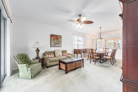House in Leesburg, Florida 3 bedrooms, 137.22 sq.m. № 1899358 - photo 19