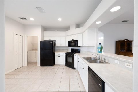 Casa en venta en Leesburg, Florida, 3 dormitorios, 137.22 m2 № 1899358 - foto 10