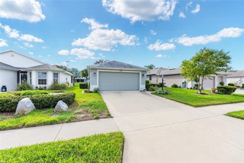 Casa en venta en Leesburg, Florida, 3 dormitorios, 137.22 m2 № 1899358 - foto 2