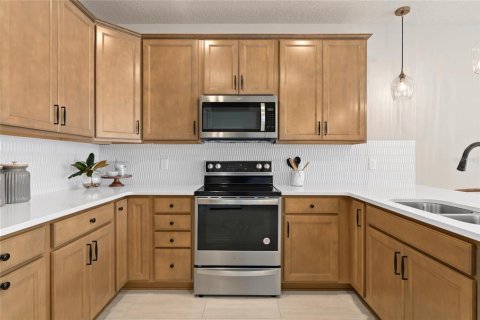 Adosado en venta en Clermont, Florida, 4 dormitorios, 171.59 m2 № 1884946 - foto 9