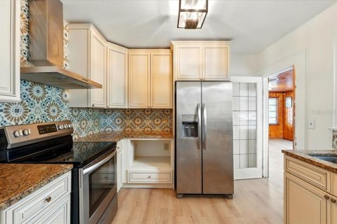 Casa en venta en Lakeland, Florida, 3 dormitorios, 157.93 m2 № 1673139 - foto 11