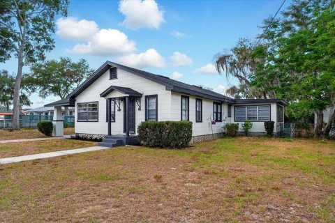 Casa en venta en Lakeland, Florida, 3 dormitorios, 157.93 m2 № 1673139 - foto 2