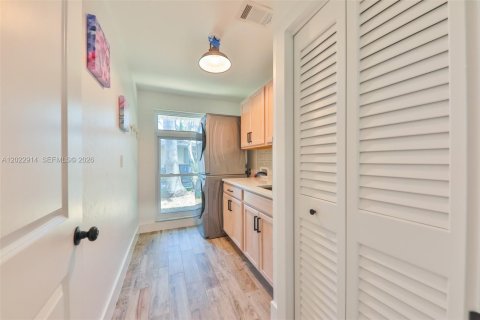 Casa en venta en Cape Coral, Florida, 3 dormitorios, 181.9 m2 № 2252854 - foto 29