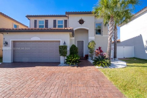 Купить виллу или дом в Порт-Сент-Луси, Флорида 4 спальни, 211.35м2, № 1988461 - фото 7