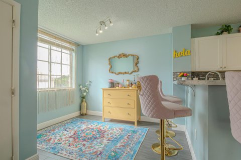 Купить кондоминиум в Уэст-Палм-Бич, Флорида 4 комнаты, 63.92м2, № 2082410 - фото 5