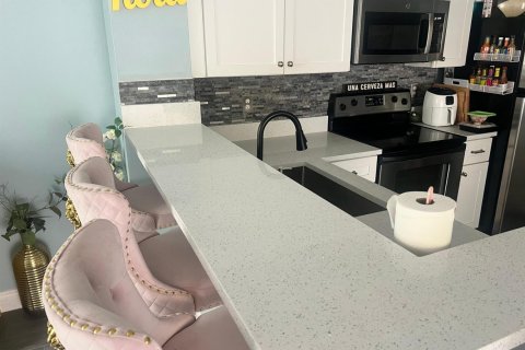 Купить кондоминиум в Уэст-Палм-Бич, Флорида 4 комнаты, 63.92м2, № 2082410 - фото 7