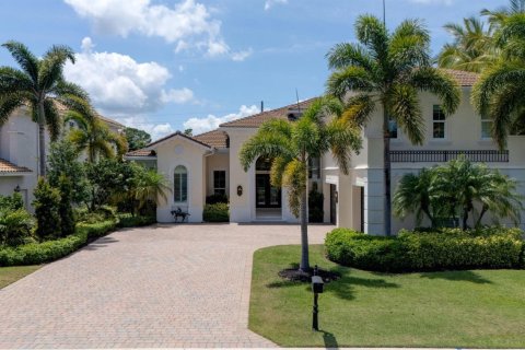 Casa en venta en Palm Beach Gardens, Florida, 6 dormitorios, 431.62 m2 № 2190224 - foto 2