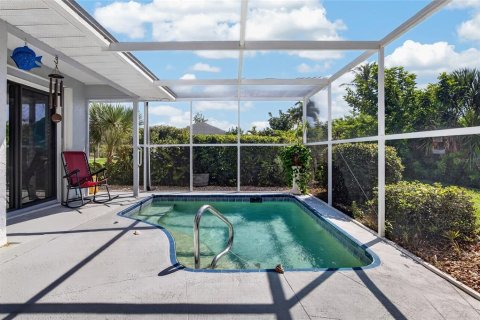 House in Port Charlotte, Florida 3 bedrooms, 146.69 sq.m. № 2258267 - photo 27