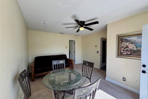 Appartement à louer à Tarpon Springs, Floride: 1 chambre, 65.03 m2 № 2147875 - photo 4