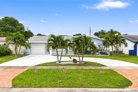 Casa en venta en Hollywood, Florida, 4 dormitorios, 234.11 m2 № 1818570 - foto 5