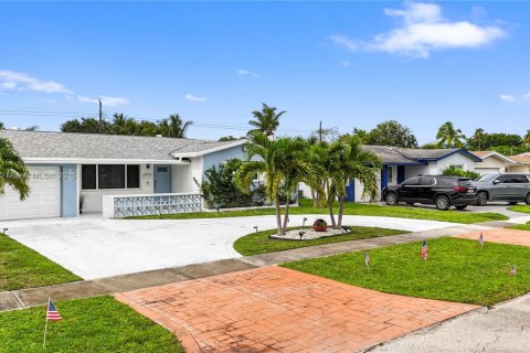 Casa en venta en Hollywood, Florida, 4 dormitorios, 234.11 m2 № 1818570 - foto 6
