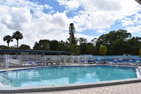 Casa en venta en Largo, Florida, 2 dormitorios, 79.71 m2 № 1918534 - foto 18