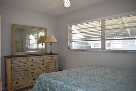 Casa en venta en Largo, Florida, 2 dormitorios, 79.71 m2 № 1918534 - foto 10
