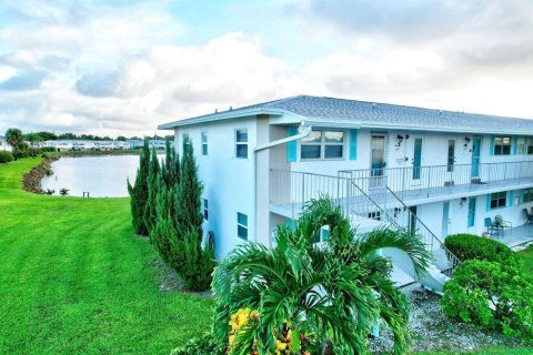 Copropriété à vendre à Boynton Beach, Floride: 2 chambres, 67.73 m2 № 2153768 - photo 12