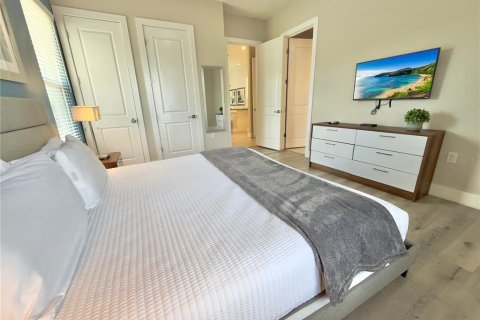 Townhouse in Kissimmee, Florida 5 bedrooms, 201.51 sq.m. № 2143166 - photo 24