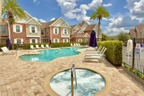Townhouse in Kissimmee, Florida 5 bedrooms, 201.51 sq.m. № 2143166 - photo 2