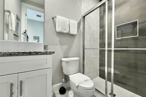 Townhouse in Kissimmee, Florida 5 bedrooms, 201.51 sq.m. № 2143166 - photo 22