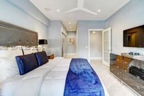 Copropriété à vendre à Hallandale Beach, Floride: 2 chambres, 132.11 m2 № 2019149 - photo 28