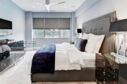 Copropriété à vendre à Hallandale Beach, Floride: 2 chambres, 132.11 m2 № 2019149 - photo 26